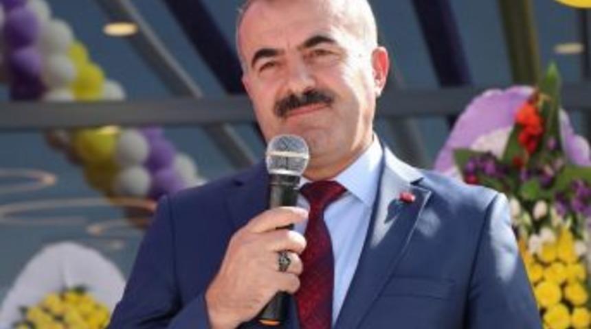 Milli Eğitim M&uuml;d&uuml;r&uuml; Demir 2017-2018 Eğitim &Ouml;ğretim Yılı Mesajı Yayımladı