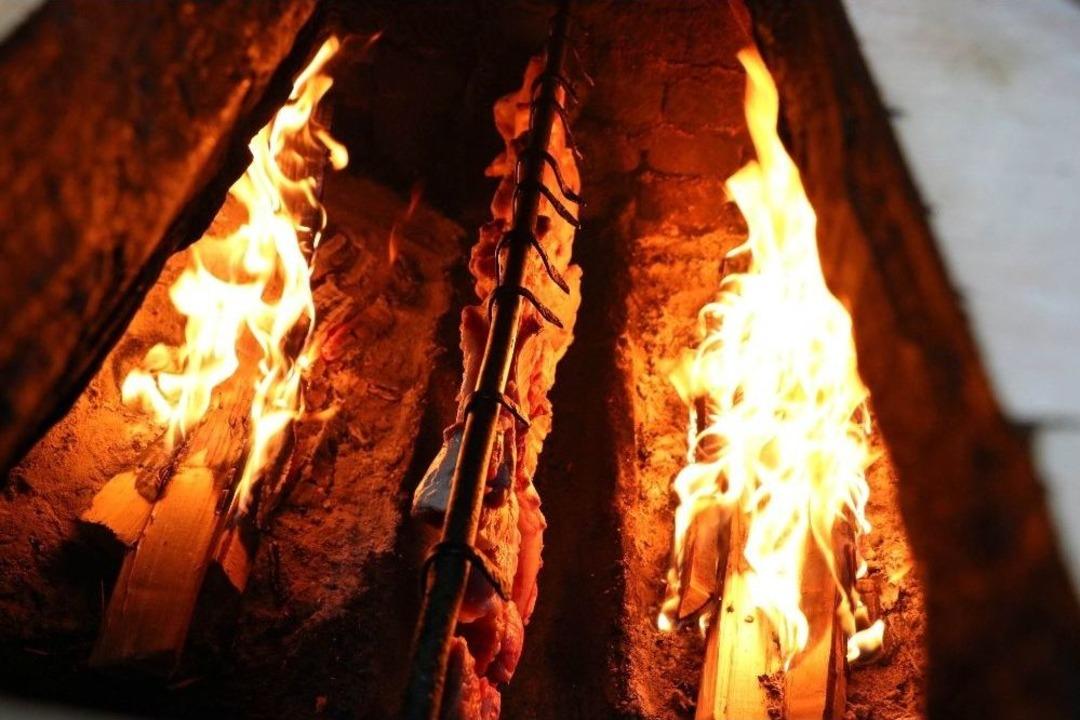 74 Yaşındaki Kebap Ustası, 50 Yıldır Tandır Kebabı Pişiriyor