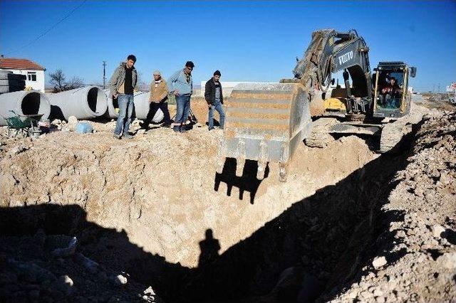 Organize Sanayi Bölgesi’nde Kanalizasyon Çalışması