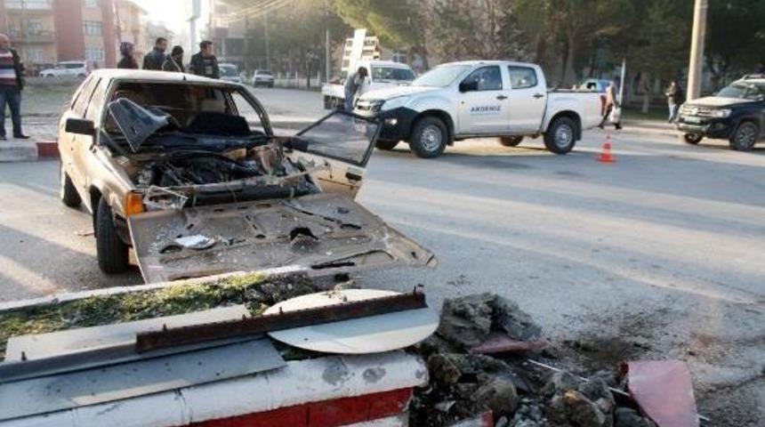 Staja Giden &Ouml;ğrenciler Kaza Yaptı: 1'i Ağır 4 Yaralı