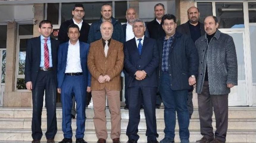 Ak Parti Battalgazi Başkanı Osman G&uuml;der Mazbatasını Aldı