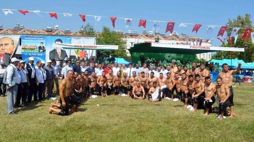 Kemer&rsquo;de 550 G&uuml;reş&ccedil;i Er Meydanına &Ccedil;ıktı