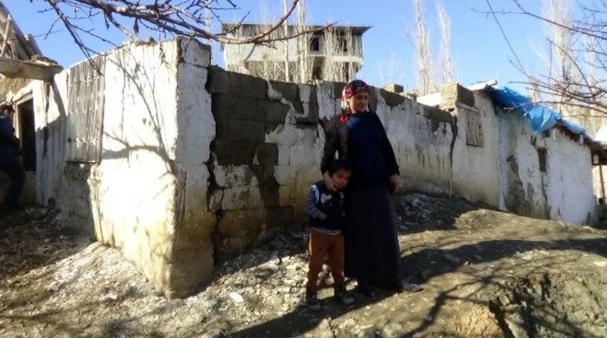 9 N&uuml;fuslu Kılı&ccedil; Ailesi &Ouml;l&uuml;mle Burun Buruna Yaşıyor