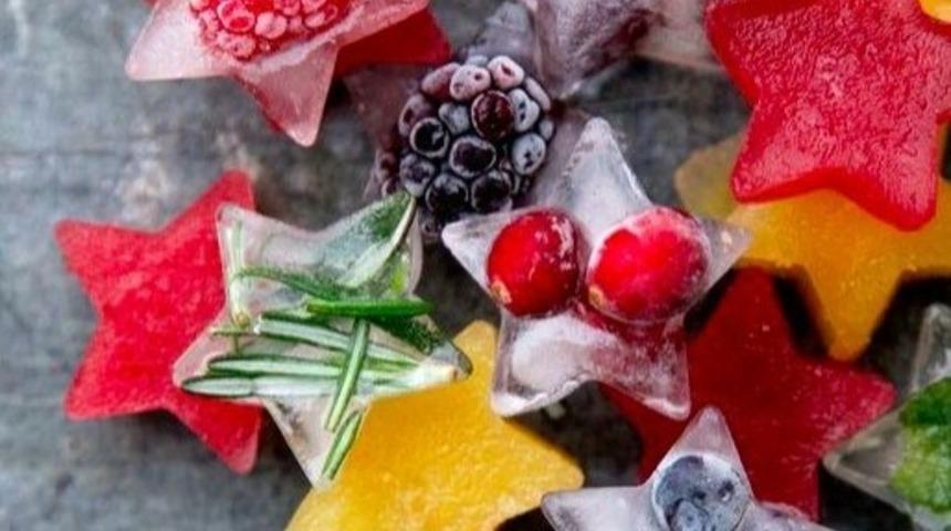 Sıcak Yaz G&uuml;nlerinde Rengarenk Buzlarla Serinleyin!