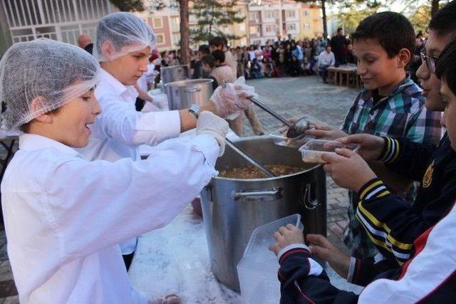 Tavşanlı İmam Hatip’te Aşure Günü