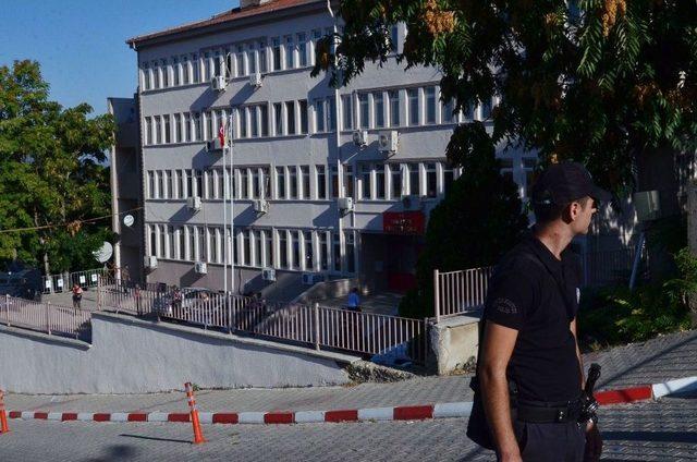 11 Yıl Önce Öldürülen Kuzenlerin Cinayet Zanlıları Adliyeye Çıkarıldı 1
