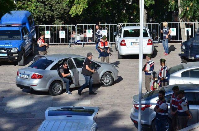 11 Yıl Önce Öldürülen Kuzenlerin Cinayet Zanlıları Adliyeye Çıkarıldı 3