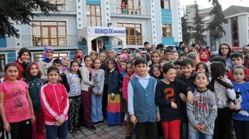 Elif &Ccedil;akır&rsquo;dan "k&uuml;lt&uuml;r Mahallesi" Yorumu