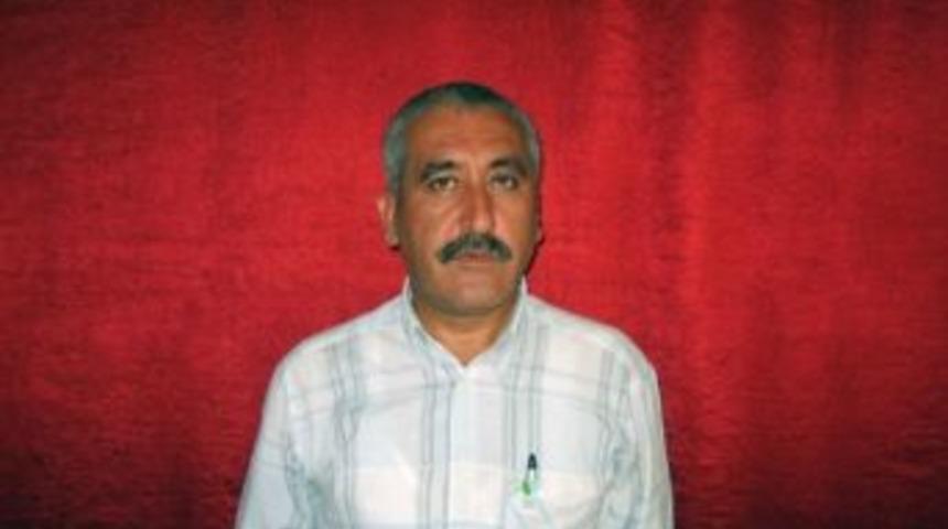 &Ouml;ğretmen Okul Bah&ccedil;esinde Kalbine Yenildi