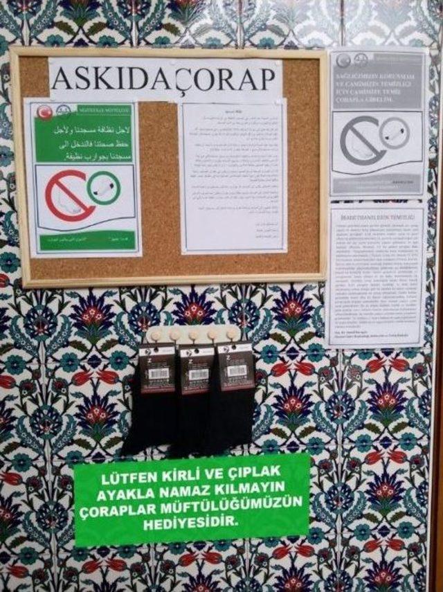 Camilerde ’askıda Çorap’ Projesi Uygulanmaya Başlandı