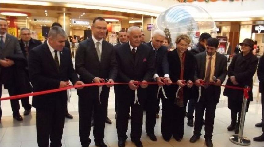 &ldquo;fotoğraflarla İn&ouml;n&uuml; Ve Malatya&rdquo; Konulu Fotoğraf Sergisi A&ccedil;ıldı.