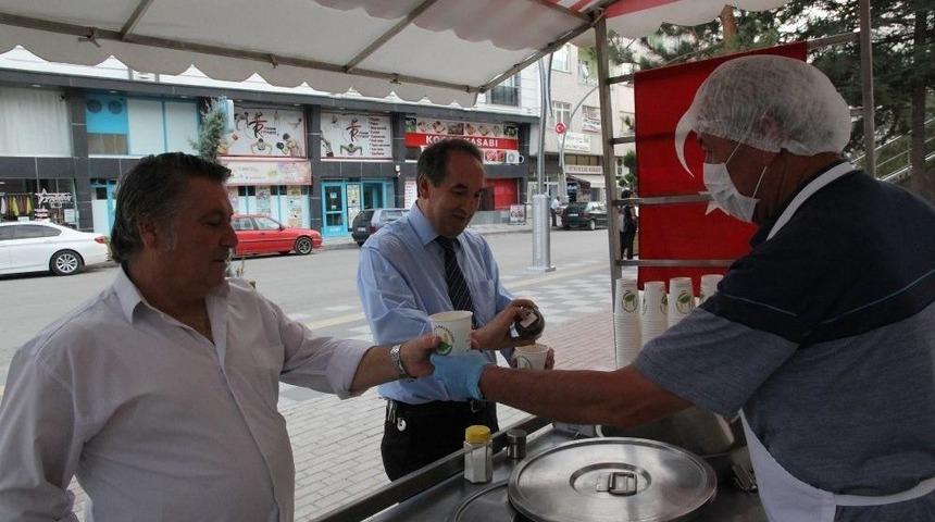 Sungurlu Belediyesi&rsquo;nden &Ccedil;orba İkramı