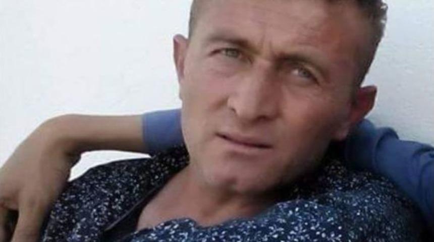 Tek Kurşunla &Ouml;ld&uuml;r&uuml;len Şahsın Cesedi Yol &Uuml;zerinde Bulundu