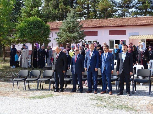 M&uuml;d&uuml;r İsmail Değirmenci: Okul Bizim İkinci Evimiz 3