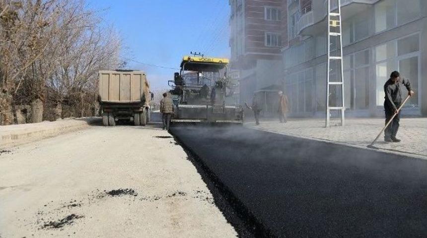 Dolamantepe Yolunda Asfalt &Ccedil;alışmaları Devam Ediyor