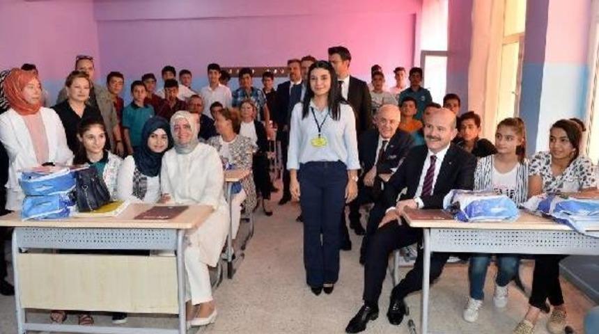 Şehit &Ouml;ğretmen Şenay Ayb&uuml;ke Yal&ccedil;ın Lisesi'nde Eğitim Buruk Başladı