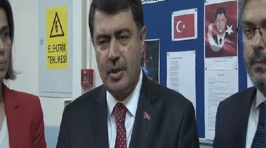 Vali Şahin'den "okul Servisi" Ve "erken Saat" A&ccedil;ıklaması