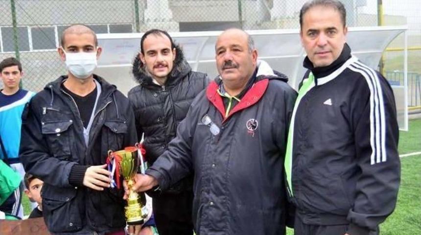 L&ouml;semili Tugay Yılın Futbolcusu
