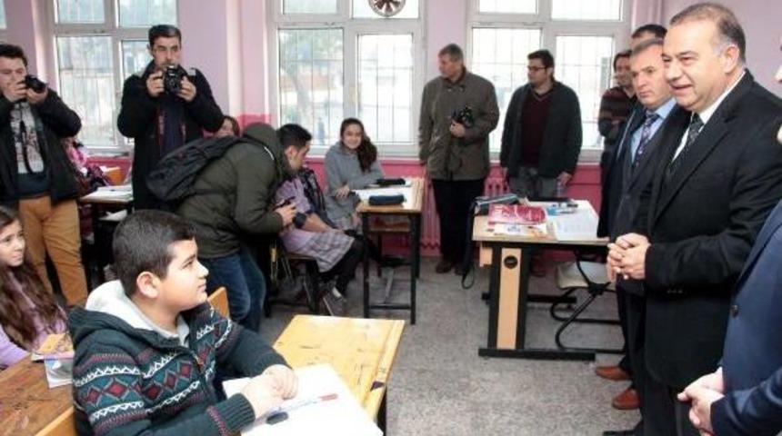 Soma'da Tff Spor Okulu İ&ccedil;in İkinci Protokol Bekleniyor