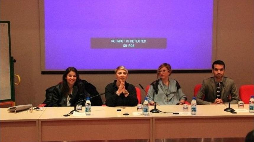 Tasarımcılar &Ouml;ğrencilerle Buluştu