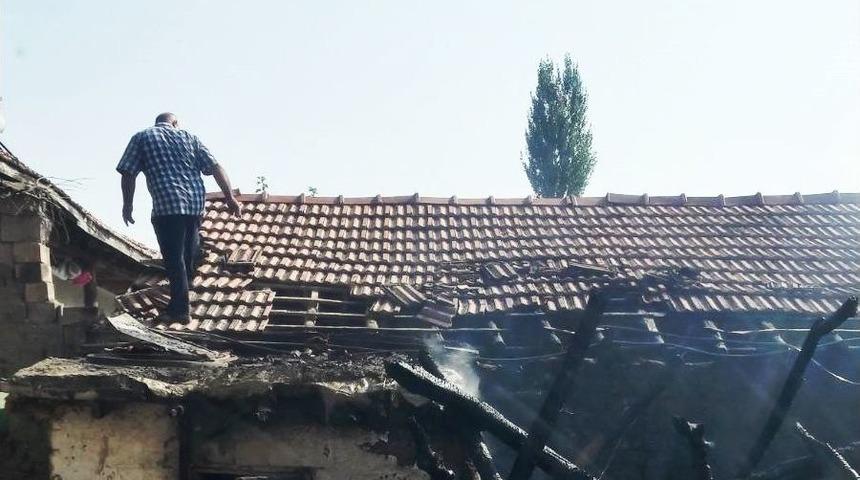 Tandır Yangını Korkuttu