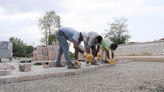 Başiskele’de Hizmet Tüm Hızıyla Devam Ediyor