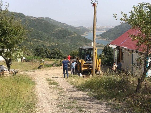 Başiskele’de Hizmet Tüm Hızıyla Devam Ediyor