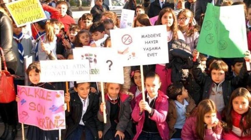 Minik İzcilerden Sigara Ve Alkole Ağır Ceza