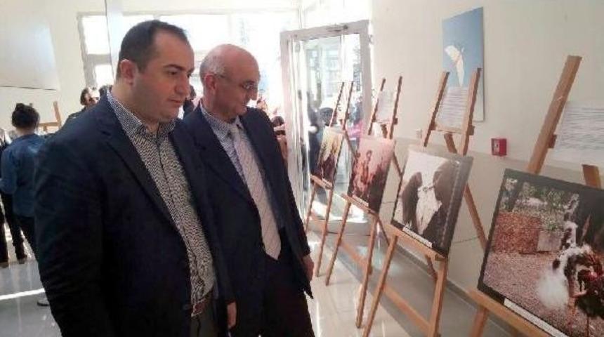 İletişim Fak&uuml;ltesi &Ouml;ğrencilerinden Fotoğraf Sergisi