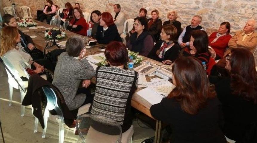 Cumhuriyetten G&uuml;n&uuml;m&uuml;ze Bodrumlu Se&ccedil;ilmiş Kadınlar Toplantısı