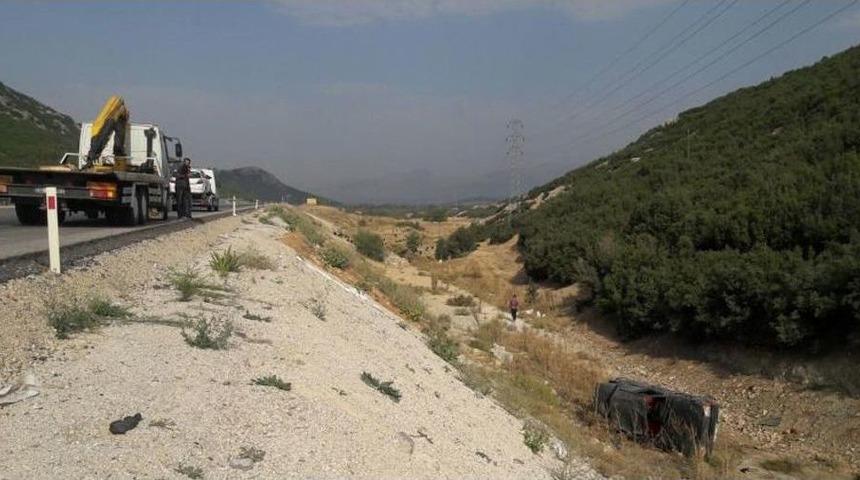 Okul Yolunda Kaza: 2 &Ouml;l&uuml;