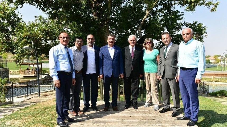 Battalgazi Belediyesine Destek S&ouml;z&uuml;