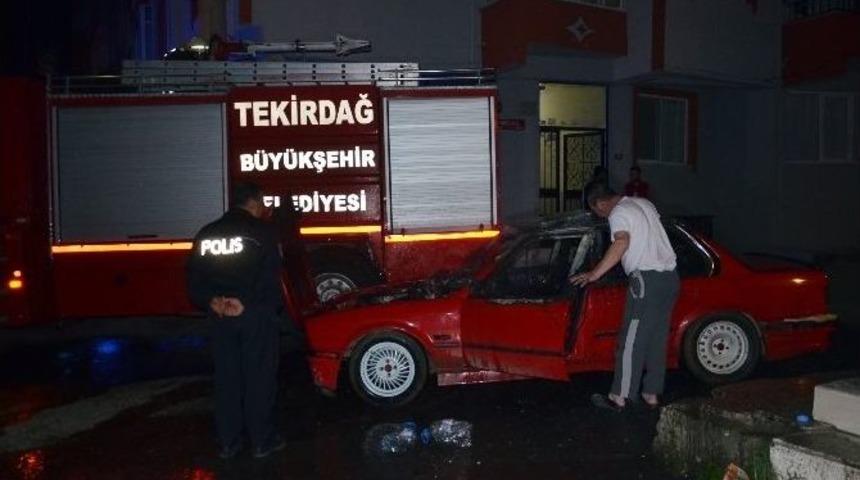 Park Halindeki Otomobil Yandı