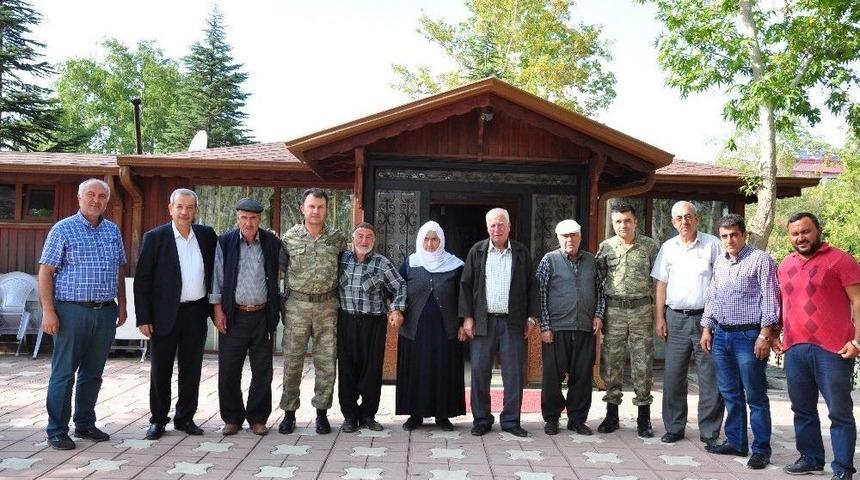 Kardeşler Arasındaki K&uuml;sl&uuml;ğ&uuml; Jandarma Bitirdi