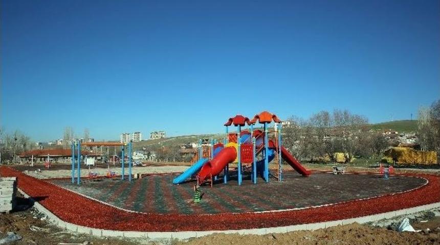 G&ouml;lbaşı&rsquo;na Yeni Park