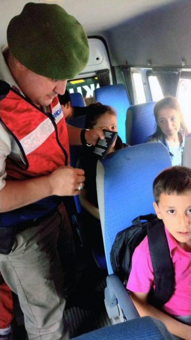 Jandarma Okul Servis Denetimleri Başladı 3