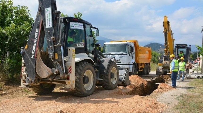 Turgutlu&rsquo;nun 13 Mahallesinde Altyapı Yenilemesi
