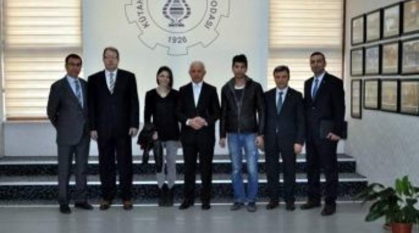 Nafi G&uuml;ral&rsquo;dan Gen&ccedil; Girişimcilere Tavsiyeler