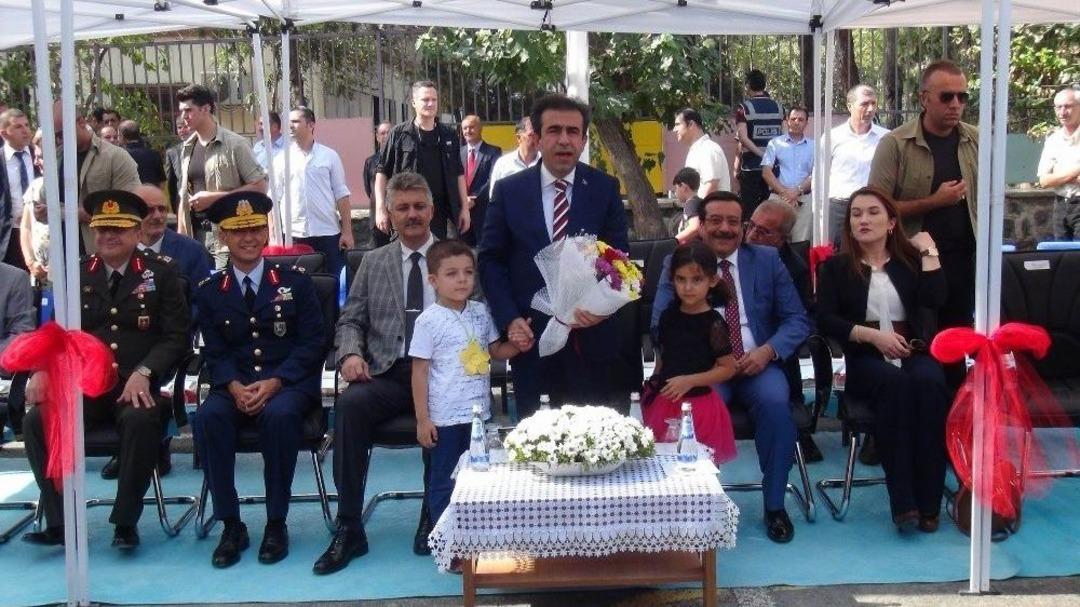 G&uuml;neydoğu&rsquo;da İlk Ders Zili Coşkuyla &Ccedil;aldı