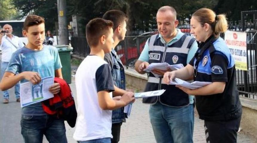 D&uuml;zce'de Okulların &Ccedil;evresinde Denetim