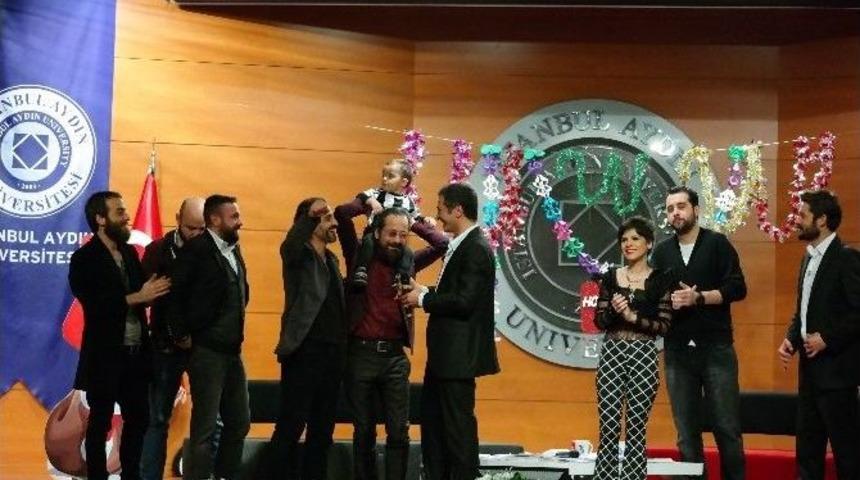 Beşiktaş Tv, Yılbaşı Coşkusunu Aydın &Uuml;niversitesi İle Kutladı