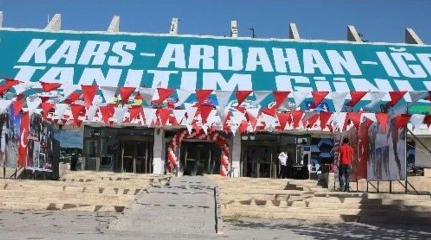 Arü Atatürk Kültür Merkezi’nde Tanıtıldı