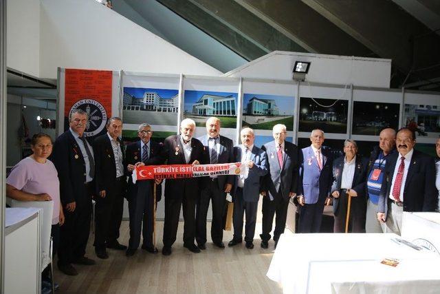Arü Atatürk Kültür Merkezi’nde Tanıtıldı