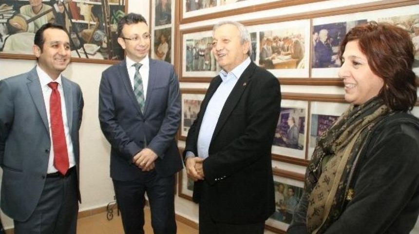 Vali Yardımcısı Yıldırım Devrek Bastonuna Hayran Kaldı