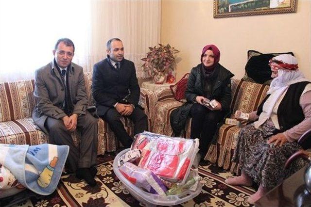 Selim&rsquo;de T&uuml;p Bebekle Gelen Mutluluk 2