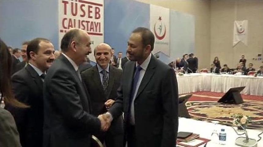 M&uuml;ezzinoğlu: Kronik Hastalıklar Y&uuml;k&uuml;yle Her Ge&ccedil;en G&uuml;n Y&uuml;k&uuml;m&uuml;z Ağırlaşıyor