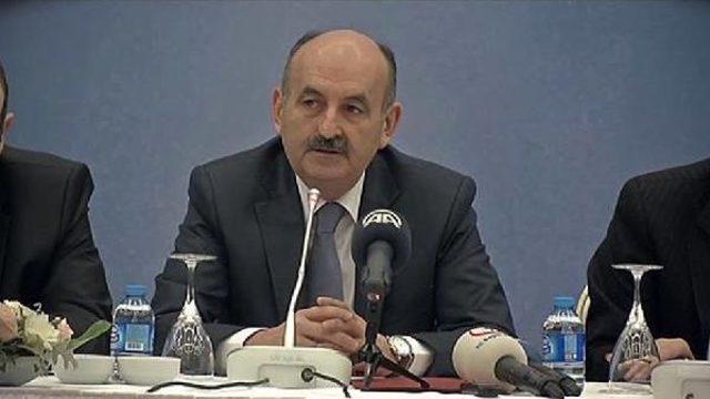 Müezzinoğlu: Kronik Hastalıklar Yüküyle Her Geçen Gün Yükümüz Ağırlaşıyor