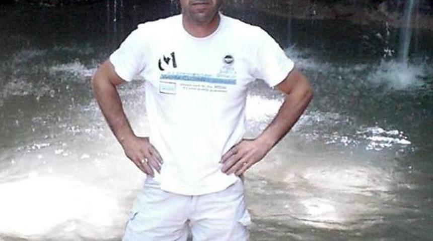 Otomobil Tır'ın Altına Girdi: 1 &Ouml;l&uuml; 1 Yaralı