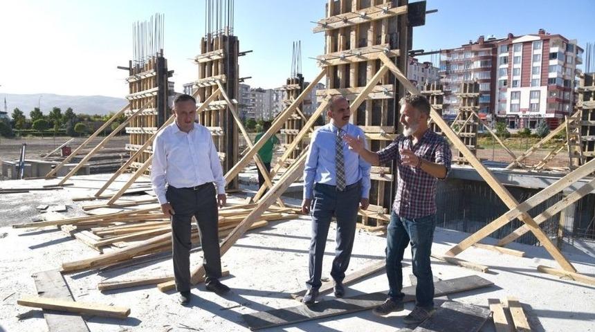 Kosova, Mahalle Konağına Kavuşuyor