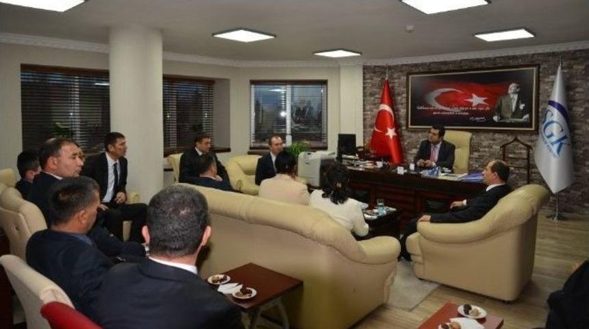 &Ouml;zbekistan Maliye Bakanlığı Yetkililerine T&uuml;rkiye&rsquo;nin Emeklilik Sistemi Tanıtıldı